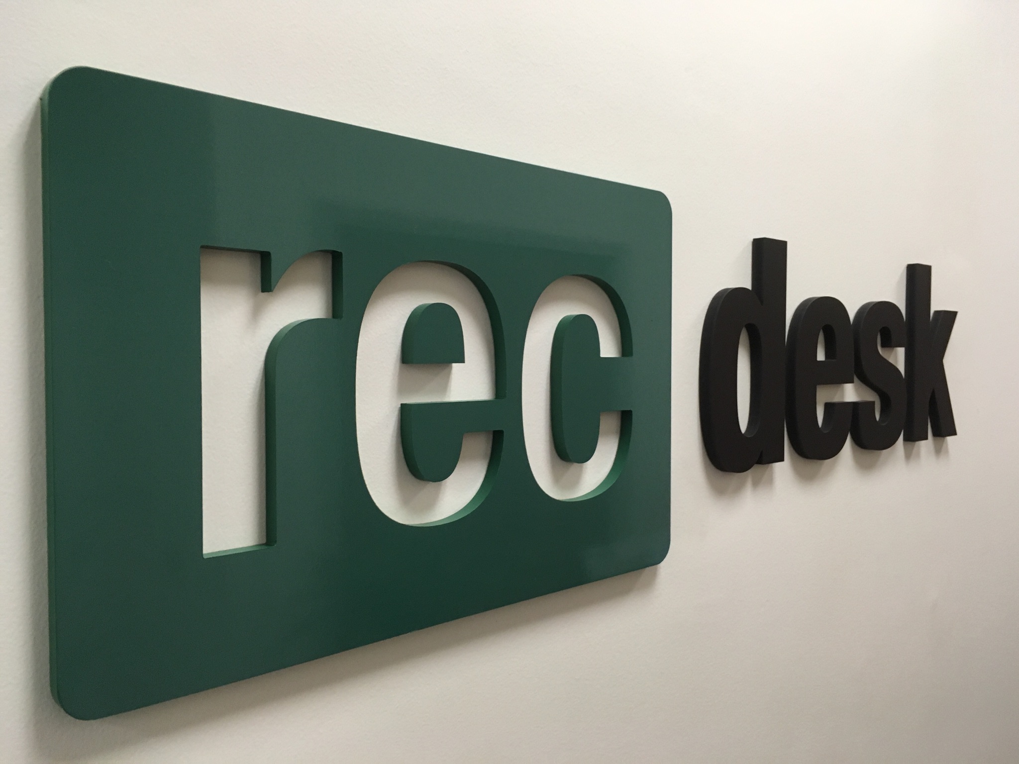rec desk Dimensional Letters